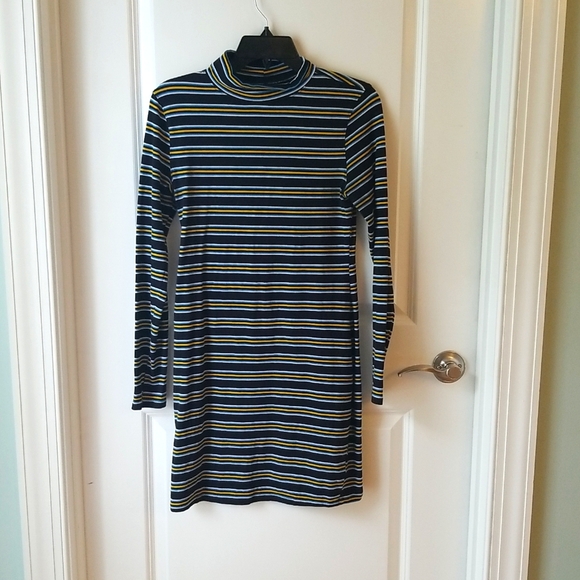 Bodycon - Picture 1 of 3